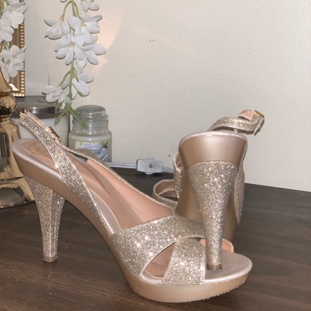Gold Glittery heels